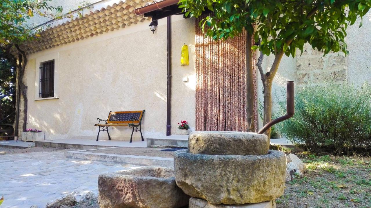 B&B La Masseria Del '700 Castiglione a Casauria Exterior foto